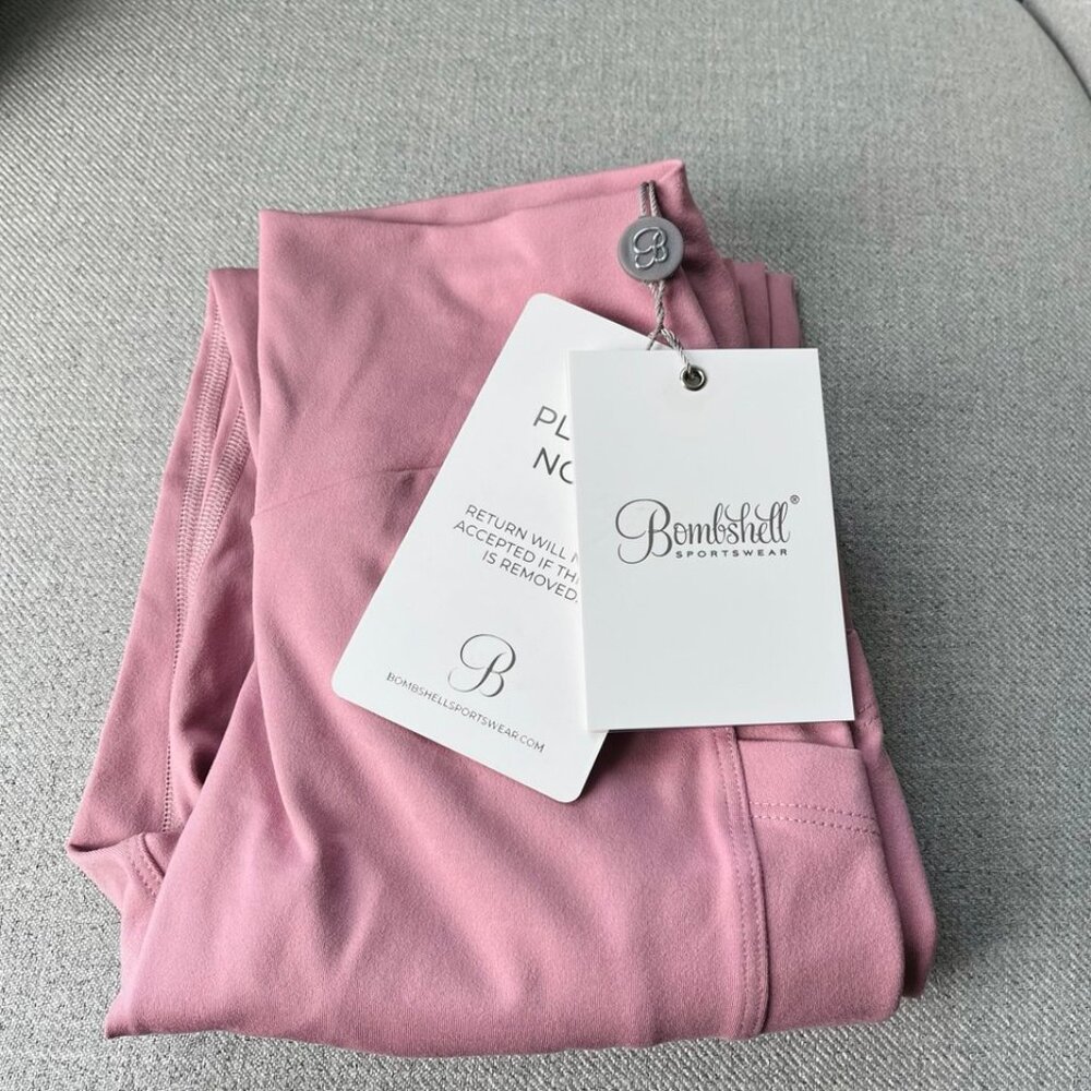 Bombshell backless knot bra and Sculpt knot leggings (Brand New) - Picture 8 of 10